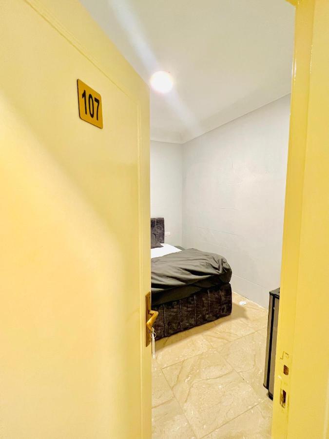 Gabry Pyramids Inn ไคโร ภายนอก รูปภาพ